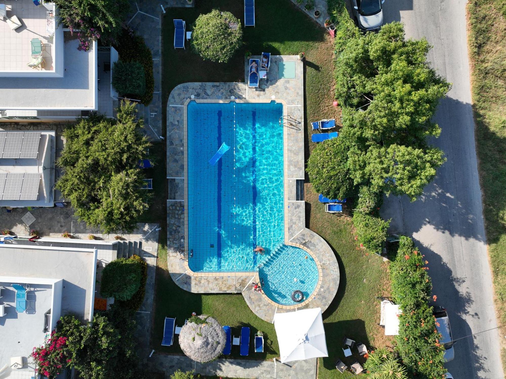 Cormoranos Apartments Eco Green 키사모스 외부 사진